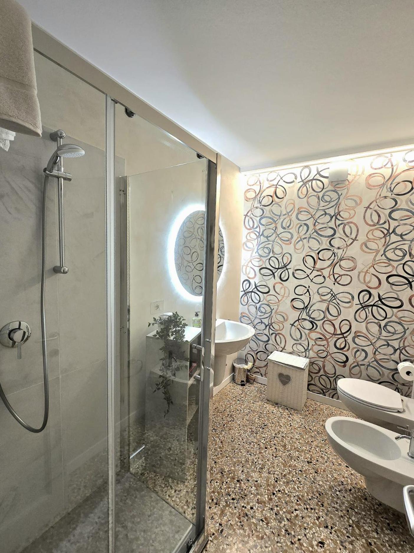 Cozy Studio With Canal View Venedig Exterior foto